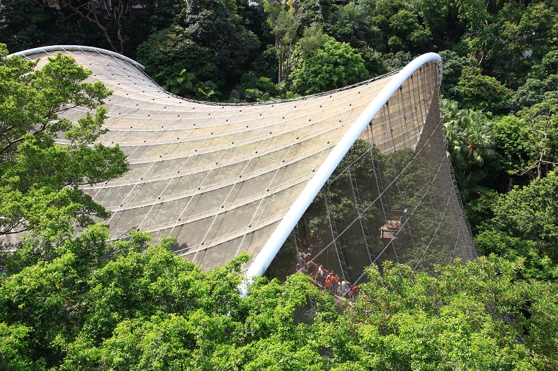 New Zealand Lodge Features Manuka Honey Aviaries