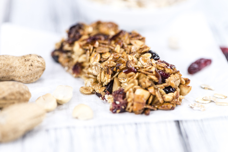 Manuka Honey Sweetening Date-Coconut Granola Bars!