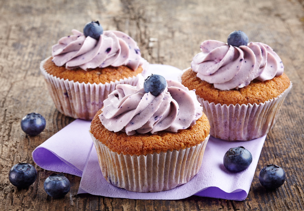 Try These Manuka Honey Blueberry Cupcakes!