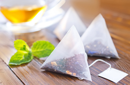 Strange Ways to Use Teabags and Raw Honey
