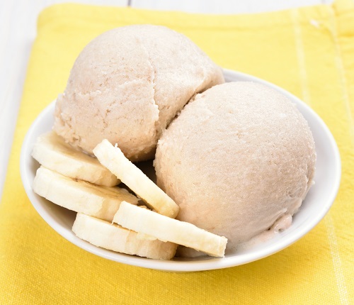 Try Out Some Delicious Raw Honey Ice Cream