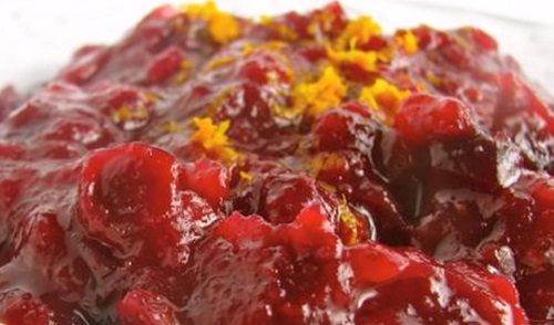 Homemade Cranberry Sauce with Raw Honey and Orange