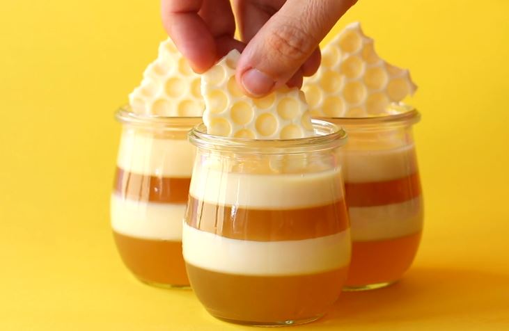 Super Bowl Party Desserts: Raw Honey Pudding Pots