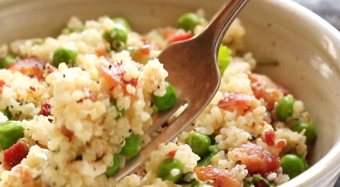 Quinoa Salad with Honey-Lemon Vinaigrette